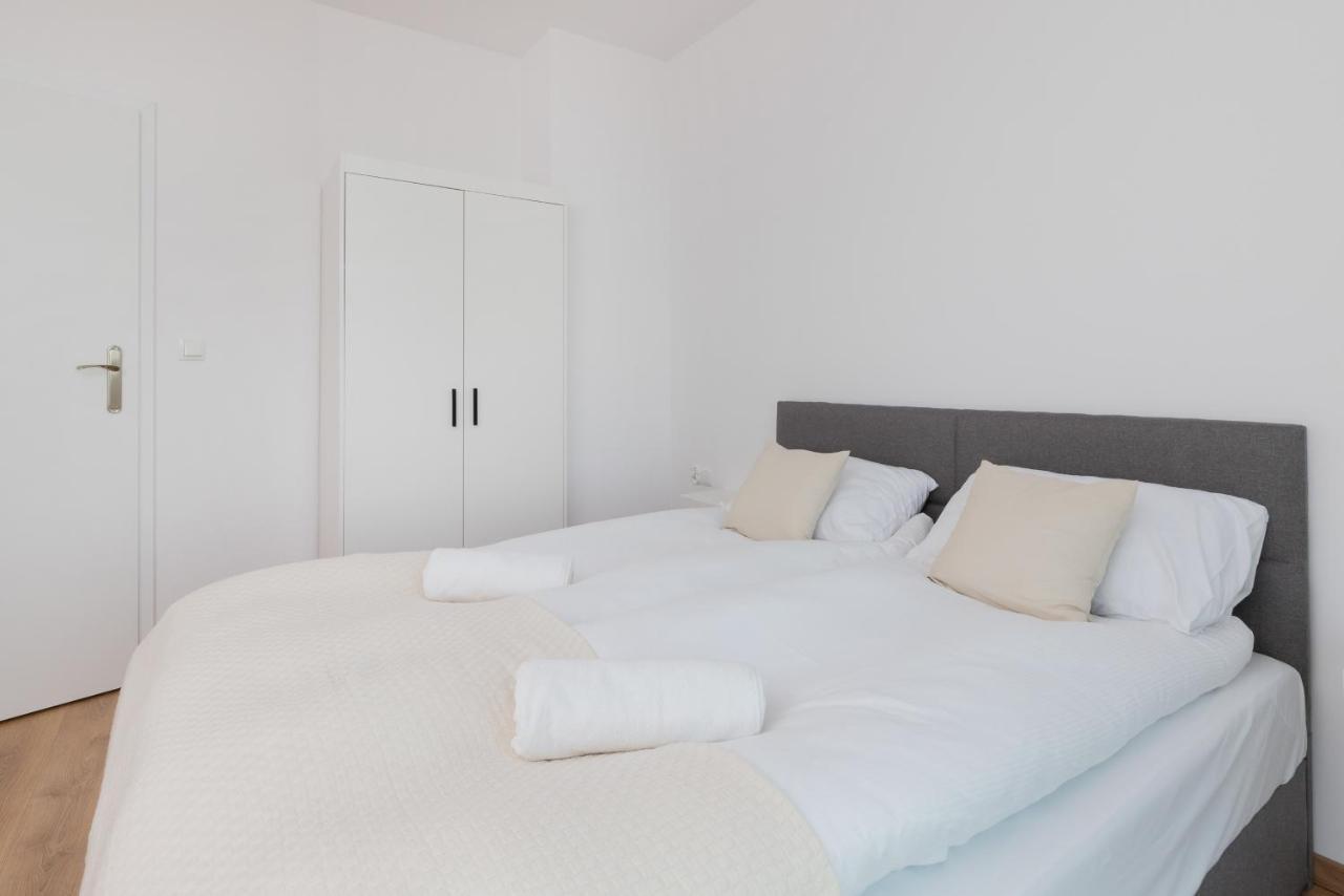 Tarasy Baltyku Apartments & Parking & Balcony By Noclegi Renters Danzica Esterno foto